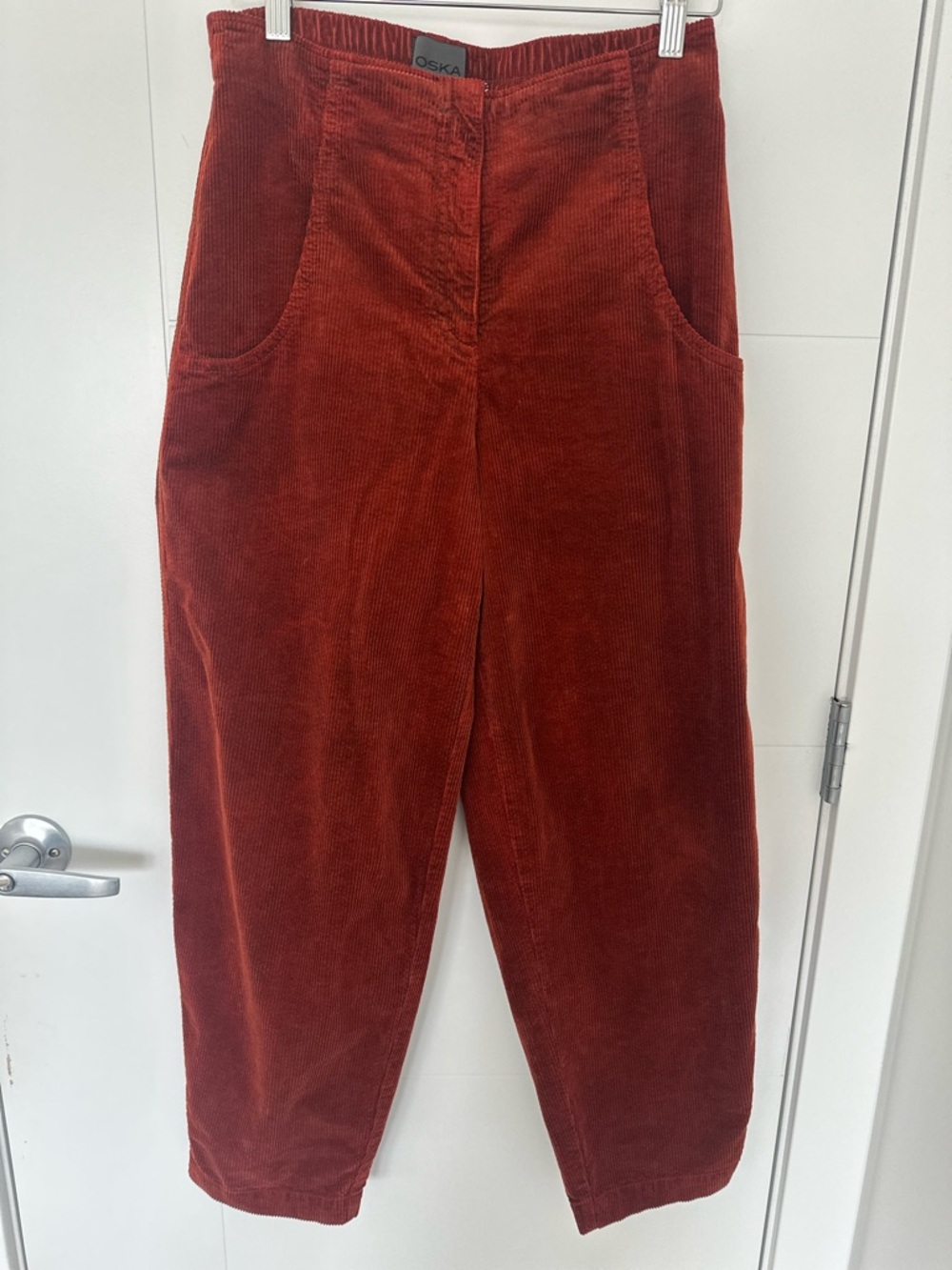 OSKA Corduroy Cropped Barrel Leg Pants Rust Red Wide Leg Lagenlook EU Designer